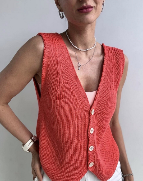 [tvoe_hobby] Жилет Виктория (2024)