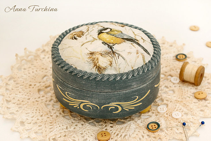 [А. Турчина] Видеокурс по созданию интересных работ с распечатками на ткани "Ткань и дерево" (2022)