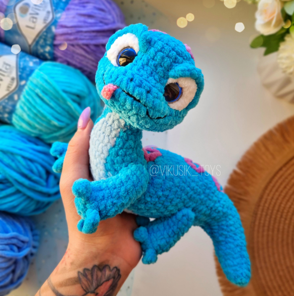 Виктория Кравченко (vikusik_toys) - Саламандра (2024)