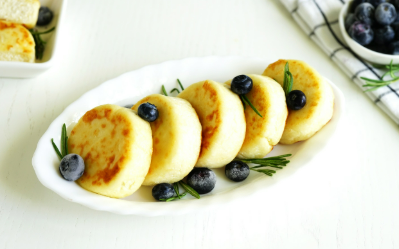 [Дарья Черненко] День большой заготовки. Фирменные сырники (2025)